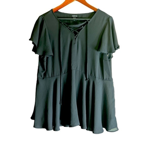Torrid‎ black sheer vneck lace up flutter sleeve top in size 00 (M/L)